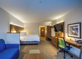 Holiday Inn Express & Suite Milroy - Reedsville By IHG 5