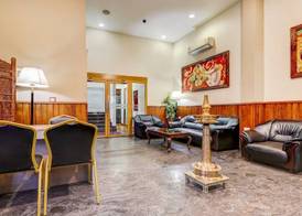 Itsy Hotels Ammu Regency 5