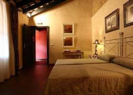 La Casona de Calderón Gastronomic & Boutique Hotel 5