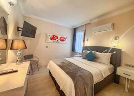 Carrington Suites 3