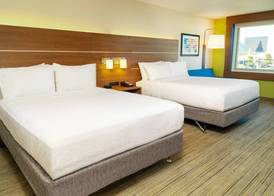 Holiday Inn Express & Suites LAS VEGAS - E TROPICANA by IHG 4