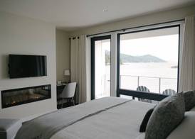 Outlook Inn on Orcas Island 3