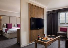 Radstone Hotel 5
