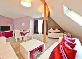 Empress Boutique Hotel 3