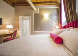 Lady Capulet Apartments 3