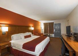 RAMADA BY WYNDHAM WALTERBORO 3