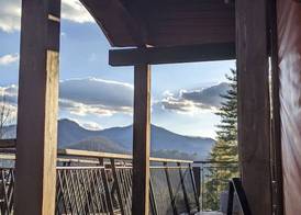 Sky Ridge Yurts 2