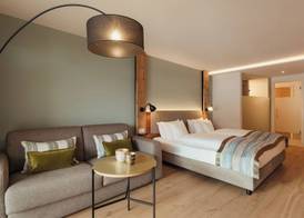 Hotel Diamant 4