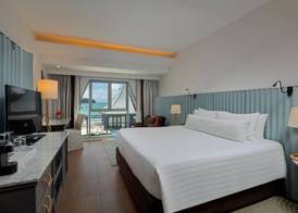 The Boathouse Phuket-SHA Plus 5