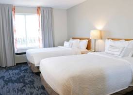 Fairfield Inn & Suites Indianapolis East 3