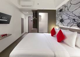 Hotel Neo Gading Solo 4
