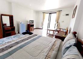 Lotus Friendly Hotel 4