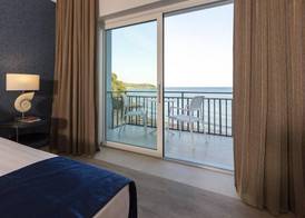 Summit Hotel 5
