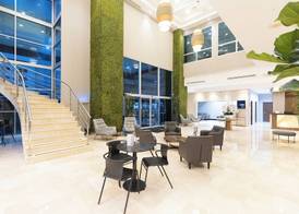Victoria Hotel and Suites Panama 4