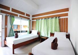 Phi Phi Twin Palms Bungalows 5