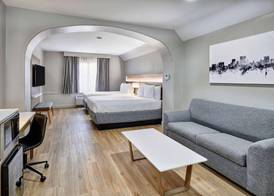 Radisson Hotel El Paso Airport 3