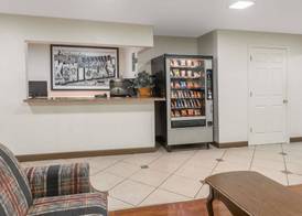 Super 8 by Wyndham Danville 2