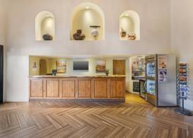 Best Western Plus Arroyo Roble Hotel & Creekside Villas 2