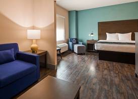 Best Western Plus New Barstow Inn & Suites 5