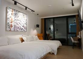 Aurora Villa 5