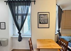 Apartmenthaus am Dom - Zentrum & Ruhige Lage, Perfekt für Business Trip, Auch für Familie, Viel Platz mit Küche 2