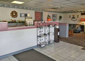 Days Inn by Wyndham Morehead 3