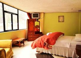 Puerta del Sol Hotel 5
