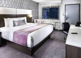 Sunset West Hotel, SureStay Collection By Best Western 4
