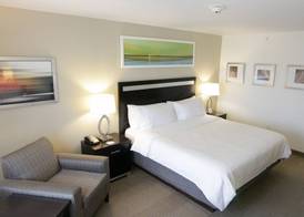 Holiday Inn Express & Suites MONTGOMERY by IHG 5