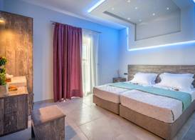 Savvas Luxury Suites 3