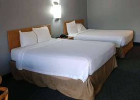 Days Inn by Wyndham Waynesville NC 5
