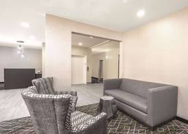 La Quinta by Wyndham Rome 3