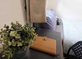 Emu Backpackers Perth - note - Valid Passport required for check in 4