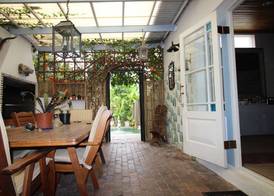 La Boheme Bed and Breakfast 4