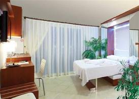 Seahorse Deluxe Hotel 4