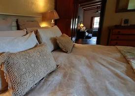 Abigail's Garden Cottage 4