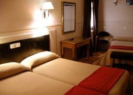 Hostal Canovas 5
