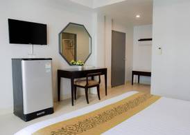 The Corner 3