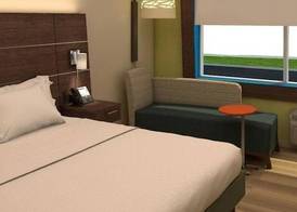 Holiday Inn Express & Suites PORTLAND AIRPORT by IHG 5