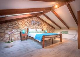 Limneon villas 5