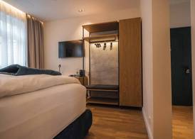 Hotel zum Kaiserdom 3
