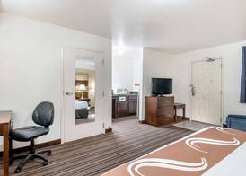 Quality Inn Central Roseburg 3