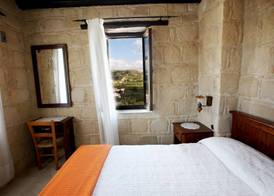 Leonidas Village Houses 4