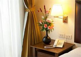 The Mercer Sukhumvit 4 4