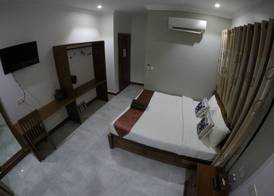 Happy​​ Family Guesthouse 5