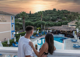 Hotel Petros 4