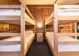 Hotel Montana by Mountain Hotels 3