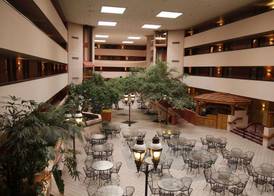 Ramada by Wyndham Viscount Suites Tucson East 5