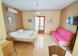 Alexaria Holidays Homes 3