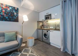 Good Night Inn Lyon 4